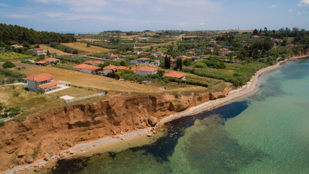 Magnificent Seascape Villa On A Secluded Beach Nea Moudhania Exteriör bild