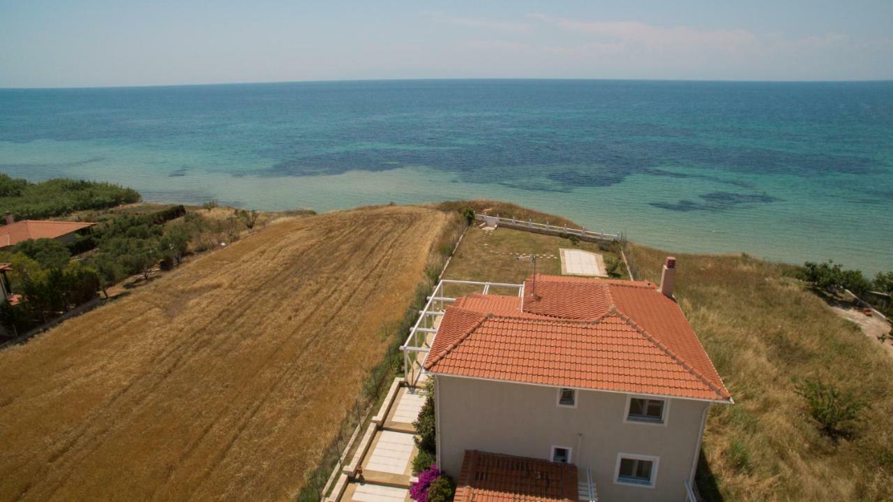 Magnificent Seascape Villa On A Secluded Beach Nea Moudhania Exteriör bild
